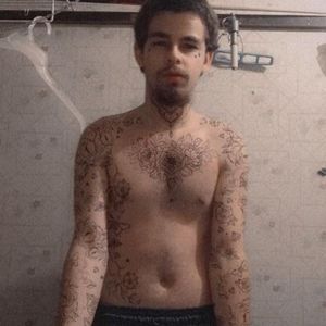 Meet your Posher, Derrick